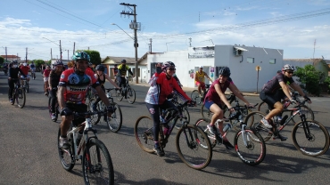 Foto 120: Esporte de Quatá promove passeio ciclístico