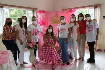 Foto 64: Fundo Social de Solidariedade de Quatá promove Dia da Beleza
