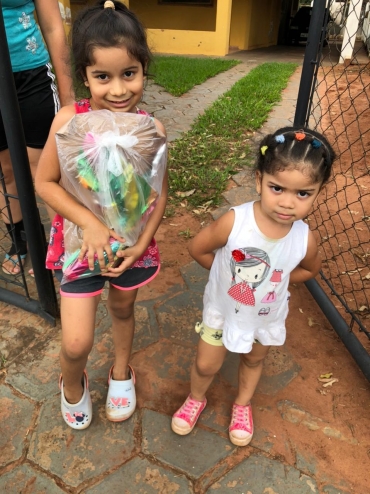 Foto 66: Educação entrega ovos de Páscoa para os alunos da Rede Municipal de Quatá