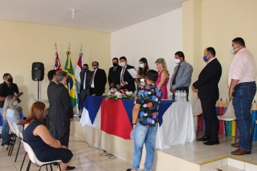 Foto 123: Reeleito, Marcelo Pecchio toma posse como Prefeito de Quatá