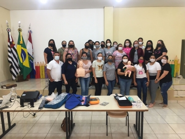 Foto 11: Berçaristas participam de formação para Primeiros Socorros