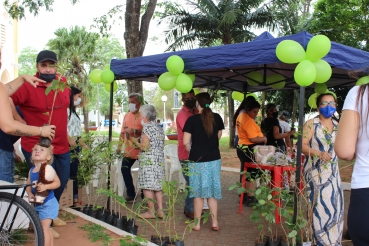 Foto 29: Comemoração ao Dia da Árvore. A favor da saúde. Em respeito ao Meio Ambiente!