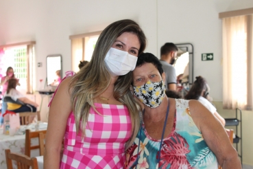 Foto 63: Fundo Social de Solidariedade de Quatá promove Dia da Beleza
