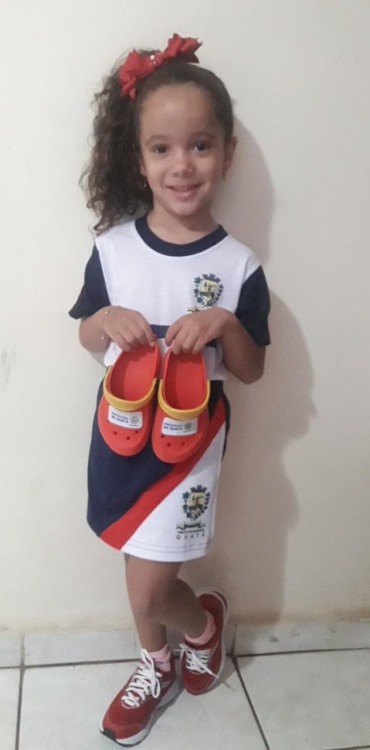 Foto 19: Novos Crocs, Tênis e Agasalhos são entregues para os alunos da Rede Municipal de Ensino de Quatá