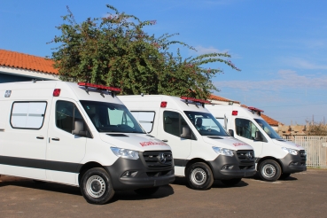 Foto 6: Prefeitura de Quatá adquire  três novas ambulâncias