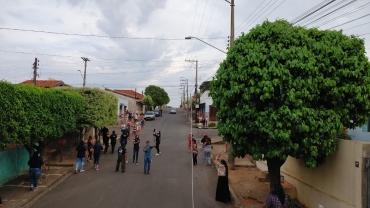 Foto 21: Emoção e fé pelas ruas de Quatá