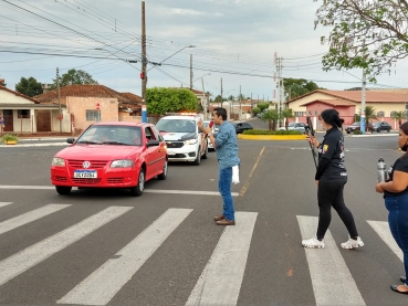 Foto 54: Emoção e fé pelas ruas de Quatá