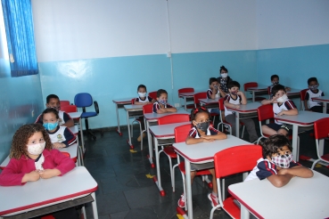 Foto 87: Quatá recebe circuito de peça teatral infantil