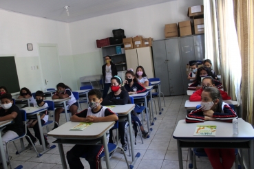 Foto 40: Quatá recebe circuito de peça teatral infantil