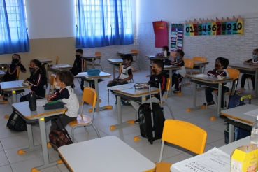 Foto 7: Quatá recebe circuito de peça teatral infantil