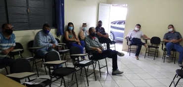 Foto 2: Vereadores são apresentados para o aplicativo 