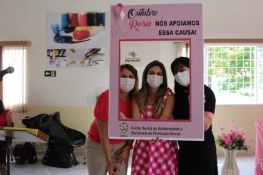 Foto 70: Fundo Social de Solidariedade de Quatá promove Dia da Beleza