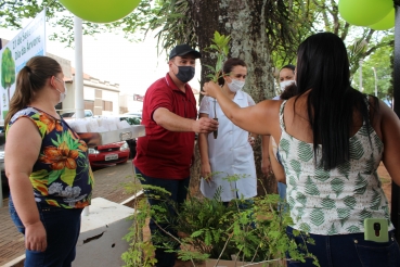 Foto 32: Comemoração ao Dia da Árvore. A favor da saúde. Em respeito ao Meio Ambiente!