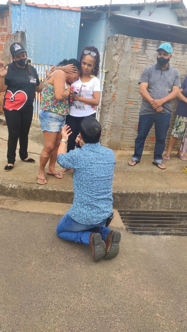 Foto 40: Emoção e fé pelas ruas de Quatá