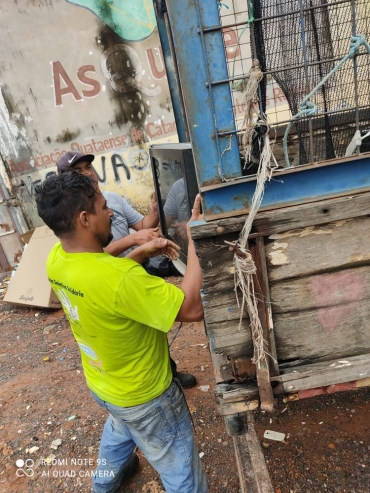 Foto 8: Mais de 500 quilos são arrecadados na coleta de lixo eletrônico