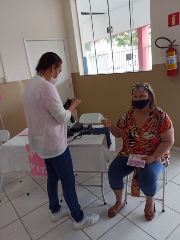Foto 13: Mês de Prevenção ao Câncer de Mama. 
