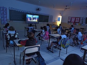 Foto 117: Quatá recebe circuito de peça teatral infantil