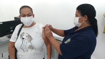 Foto 7: DIA HISTÓRICO! 22/01/21. Primeiras vacinas contra o Covid - 19 são aplicadas em Quatá