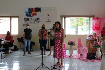 Foto 51: Fundo Social de Solidariedade de Quatá promove Dia da Beleza