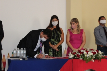Foto 110: Reeleito, Marcelo Pecchio toma posse como Prefeito de Quatá