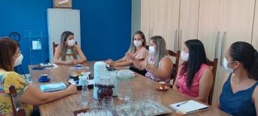 Foto 2: Primeiras Damas em destaque. Encontro ocorreu em Quatá