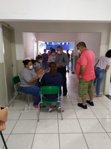 Foto 14: Homens em destaque! Saúde promove ação em prol o novembro azul