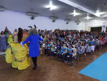 Foto 50: Encanto e Beleza marcaram a noite de Formatura da Educação Infantil Municipal de Quatá
