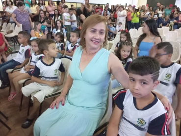 Foto 16: Encanto e Beleza marcaram a noite de Formatura da Educação Infantil Municipal de Quatá