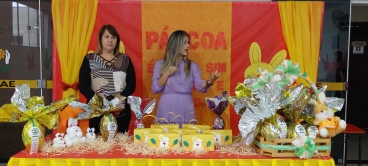 Foto 13: Páscoa: vida e alegria. Prefeitura realiza entrega de ovos de Páscoa