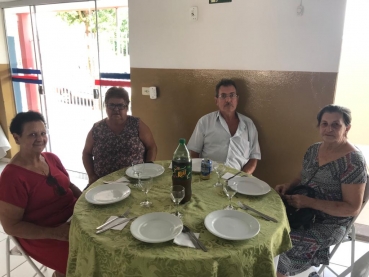 Foto 75: Terceira Idade promove encontro para confraternização ao Final de Ano