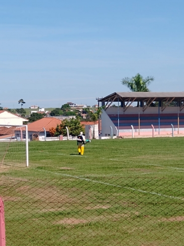 Foto 3: Saúde está realizando nebulização em locais públicos e casas