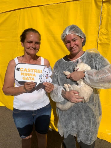 Foto 11: Castramóvel realiza castração de 210 pets gratuitamente em Quatá