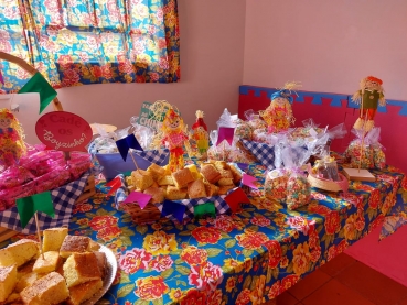 Foto 69: Quadrilha anima Festa Julina do Centro Comunitário