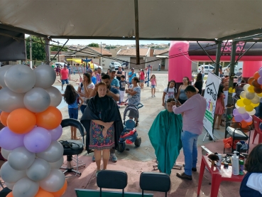 Foto 27: Festa do trabalhador de Quatá atrai centenas de famílias