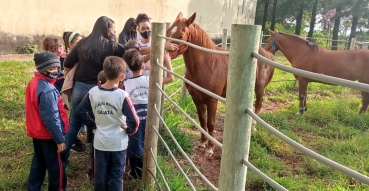 Foto 53: Alunos da Rede Municipal participam de visita na ETEC de Quatá