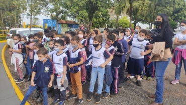 Foto 49: Alunos da Rede Municipal participam de visita na ETEC de Quatá