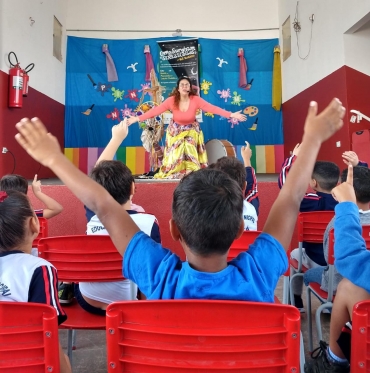 Foto 13: Quatá recebe espetáculo sobre folclore brasileiro e latino-americano