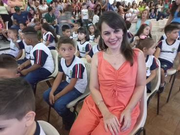 Foto 20: Encanto e Beleza marcaram a noite de Formatura da Educação Infantil Municipal de Quatá