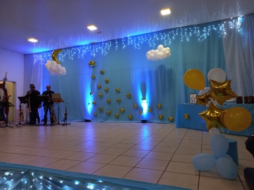 Foto 11: Encanto e Beleza marcaram a noite de Formatura da Educação Infantil Municipal de Quatá