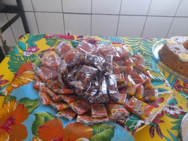 Foto 89: Quadrilha anima Festa Julina do Centro Comunitário