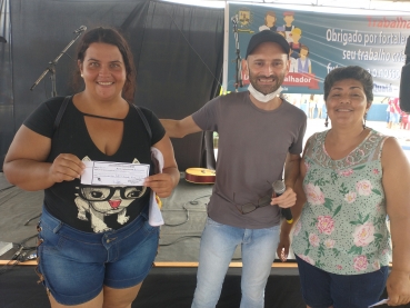 Foto 136: Festa do trabalhador de Quatá atrai centenas de famílias