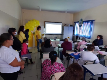 Foto 17: Incentivo a vida! Cras promove palestra a favor do Setembro Amarelo