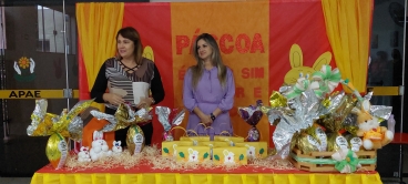 Foto 12: Páscoa: vida e alegria. Prefeitura realiza entrega de ovos de Páscoa