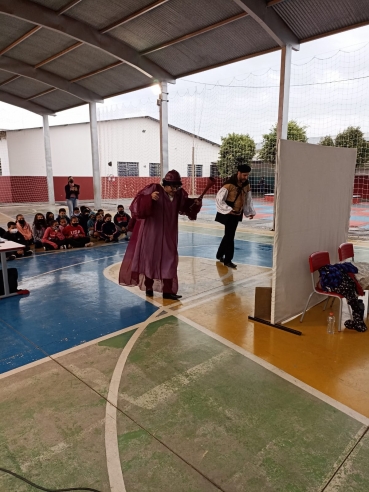 Foto 3: MEIO AMBIENTE: Teatro traz conscientização e aprendizagem