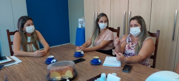 Foto 3: Primeiras Damas em destaque. Encontro ocorreu em Quatá