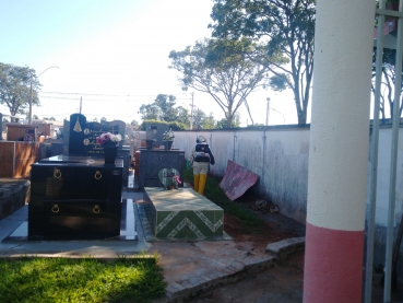 Foto 2: Saúde está realizando nebulização em locais públicos e casas