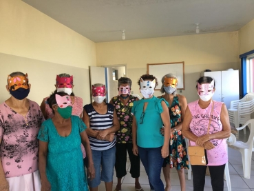 Foto 17: Carnaval interativo com participantes dos Programas do CRAS