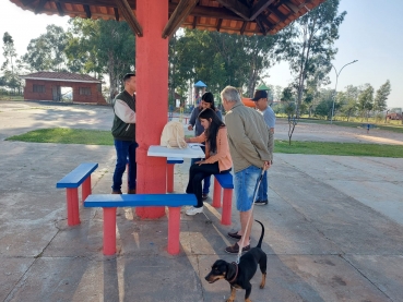 Foto 22: Campanha de vacinação antirrábica é realizada no Jd. Tropical