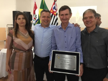 Foto 7: Quatá realiza cerimônia de entrega de títulos