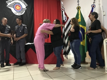 Foto 160: Alunos recebem certificado do PROERD